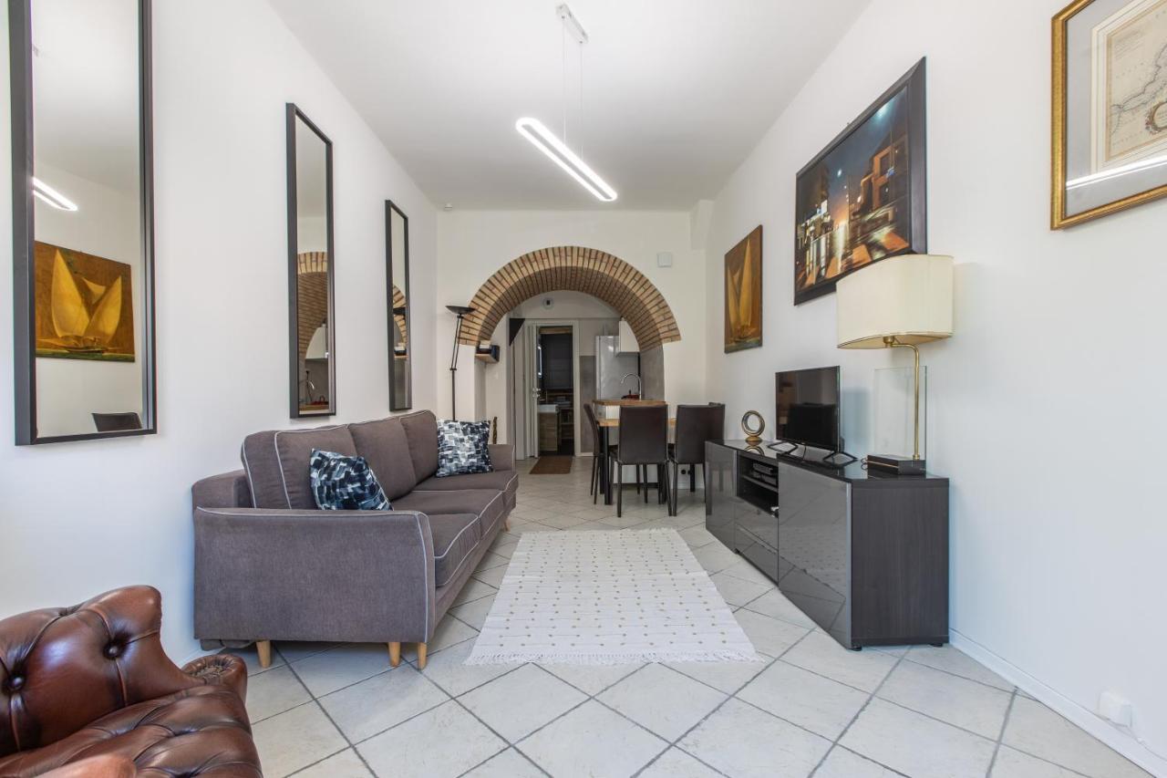 Ferienwohnung ,,La Chaumiere D'Azur” Roquebrune-Cap-Martin Exterior foto