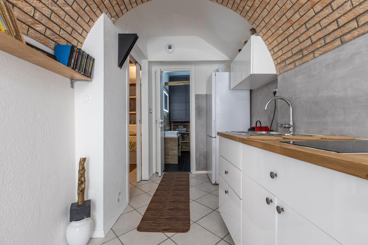 Ferienwohnung ,,La Chaumiere D'Azur” Roquebrune-Cap-Martin Exterior foto