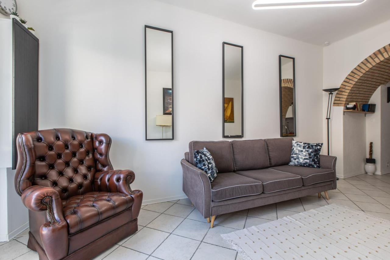 Ferienwohnung ,,La Chaumiere D'Azur” Roquebrune-Cap-Martin Exterior foto